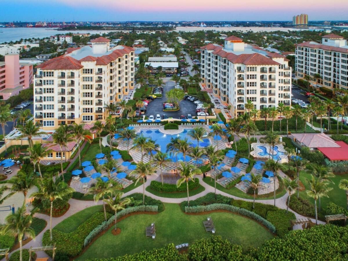 Palm Beach Resort